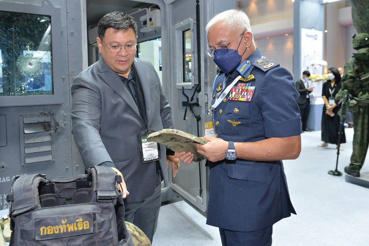 General Tan Sri Dato’ Sri Hj Affendi bin Buang  Chief of Defence Force, MALAYSIA